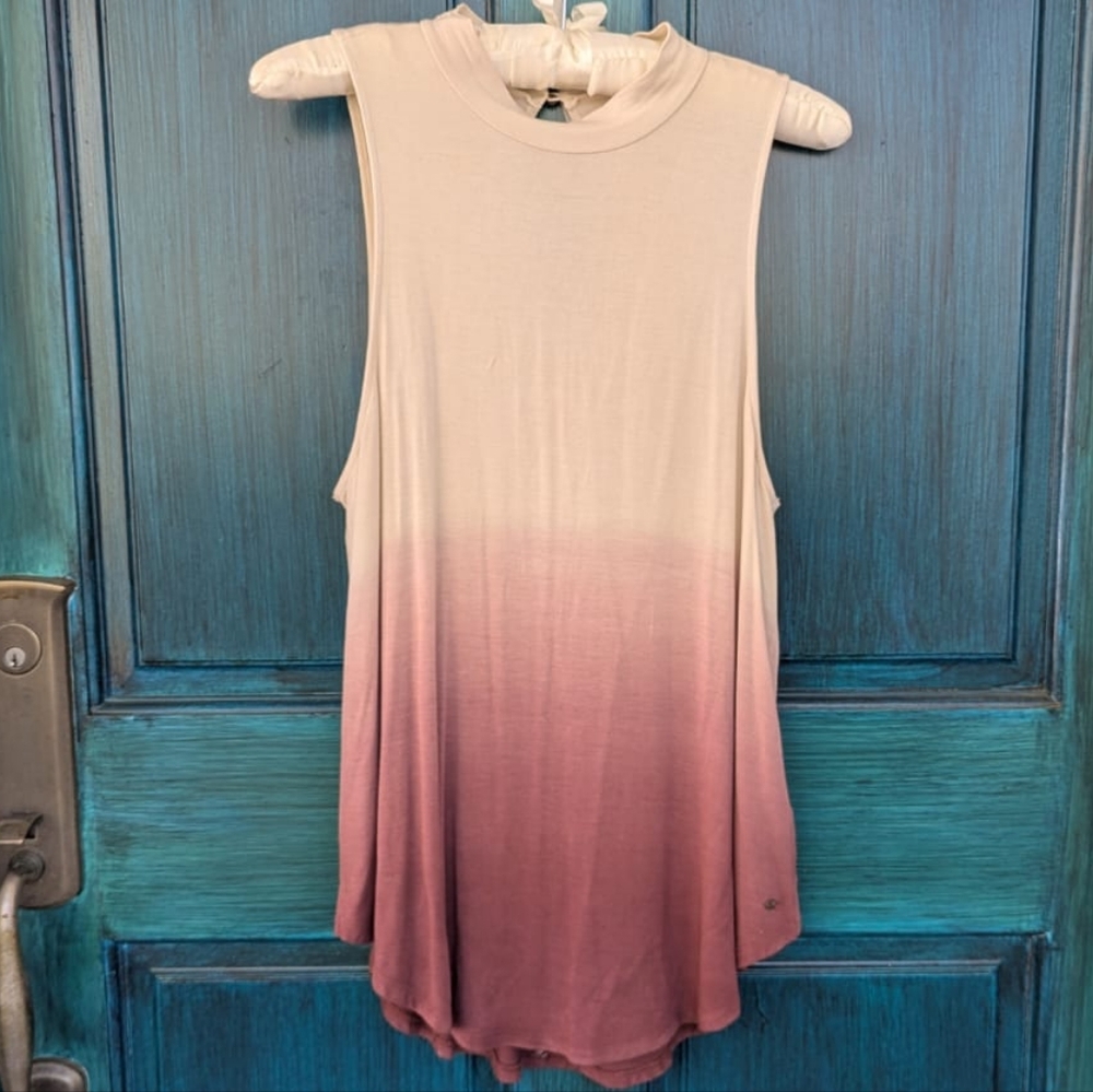 🔴 CLEARANCE   American Eagle Soft & Sexy High Neck Ombre Tank Top Blouse